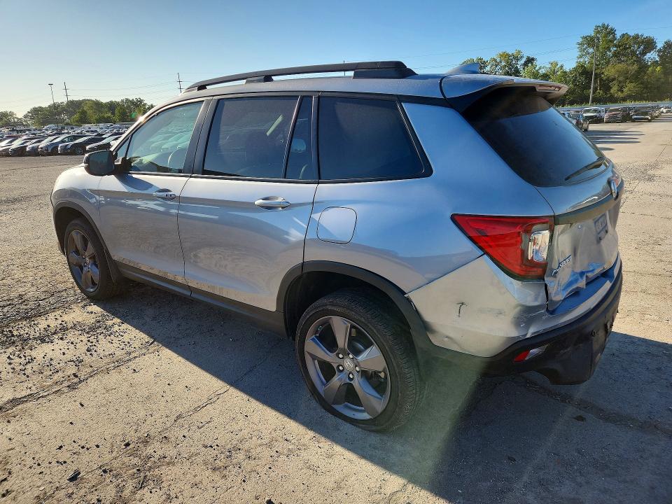 68664346 :رقم المزاد ، 5FNYF8H98MB023214 vin ، 2021 Honda Passport مزاد بيع