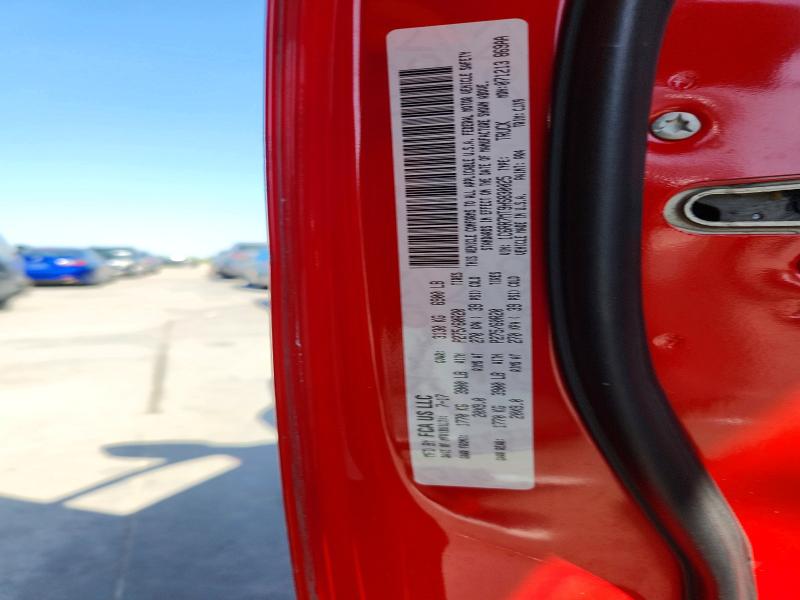 69060666 :رقم المزاد ، 1C6RR7MT9HS830025 vin ، 2017 Ram 1500 مزاد بيع
