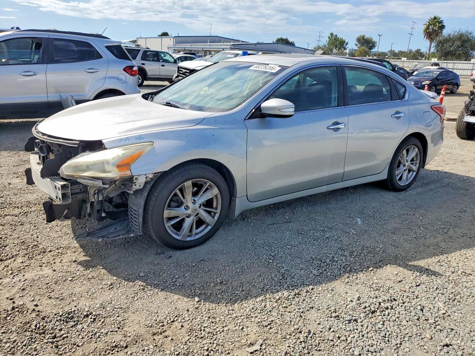2013 Nissan Altima მანქანა იყიდება აუქციონზე, vin: 1N4AL3AP3DN580027, აუქციონის ნომერი: 68226206