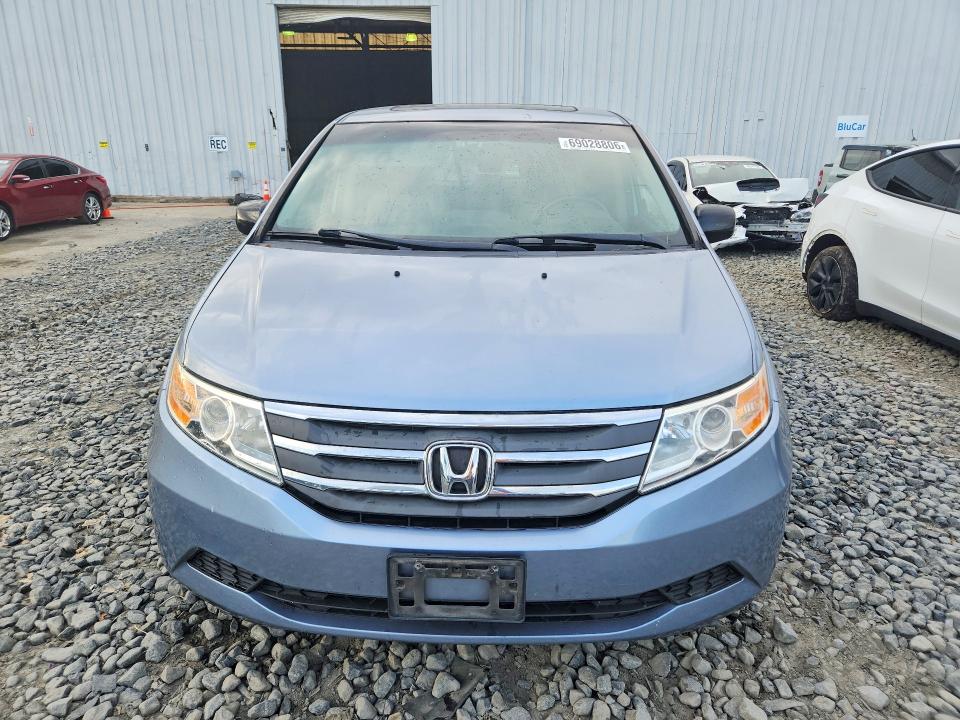 69028806 :رقم المزاد ، 5FNRL5H6XCB061060 vin ، 2012 Honda Odyssey مزاد بيع