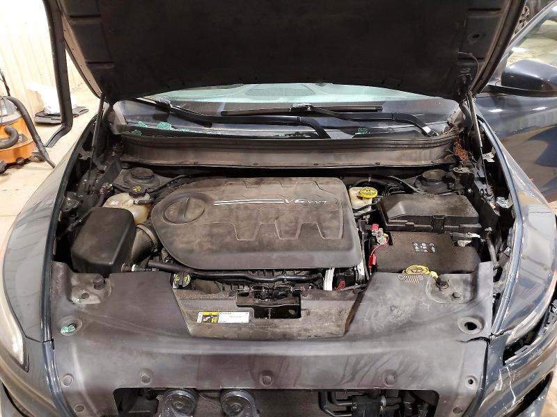 70049066 :رقم المزاد ، 1C4PJMCS2HW503540 vin ، 2017 Jeep Cherokee مزاد بيع
