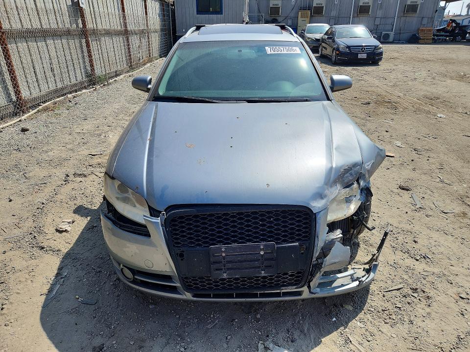 2005 Audi A4 მანქანა იყიდება აუქციონზე, vin: WAUKF68E15A436610, აუქციონის ნომერი: 70557506
