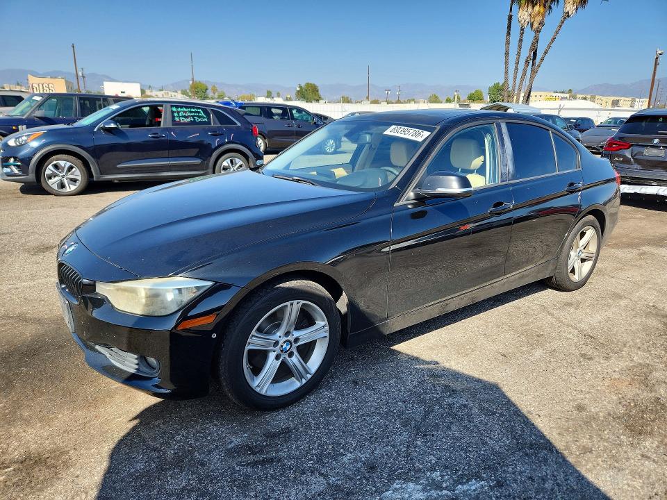 69395786 :رقم المزاد ، WBA3C1C59CF433896 vin ، 2012 Bmw 328 مزاد بيع