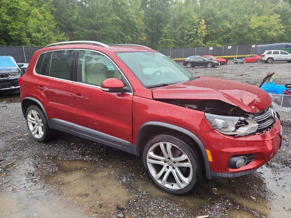 Aukcja sprzedaży 2016 Volkswagen Tiguan, vin: WVGBV7AX1GW063934, numer aukcji: 69932326