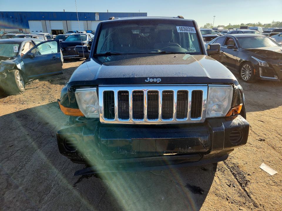 68360356 :رقم المزاد ، 1J8HG48K27C685843 vin ، 2007 Jeep Commander مزاد بيع