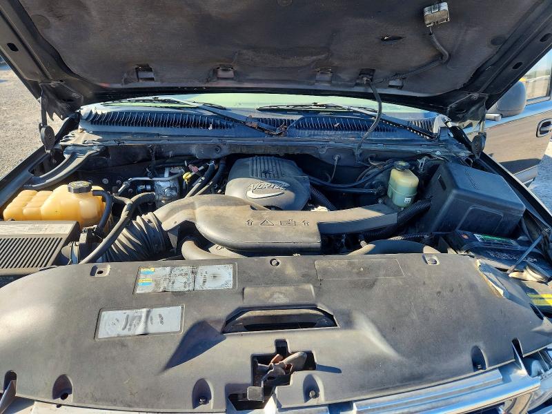 2002 Chevrolet Suburban მანქანა იყიდება აუქციონზე, vin: 3GNFK16Z12G242219, აუქციონის ნომერი: 69287246