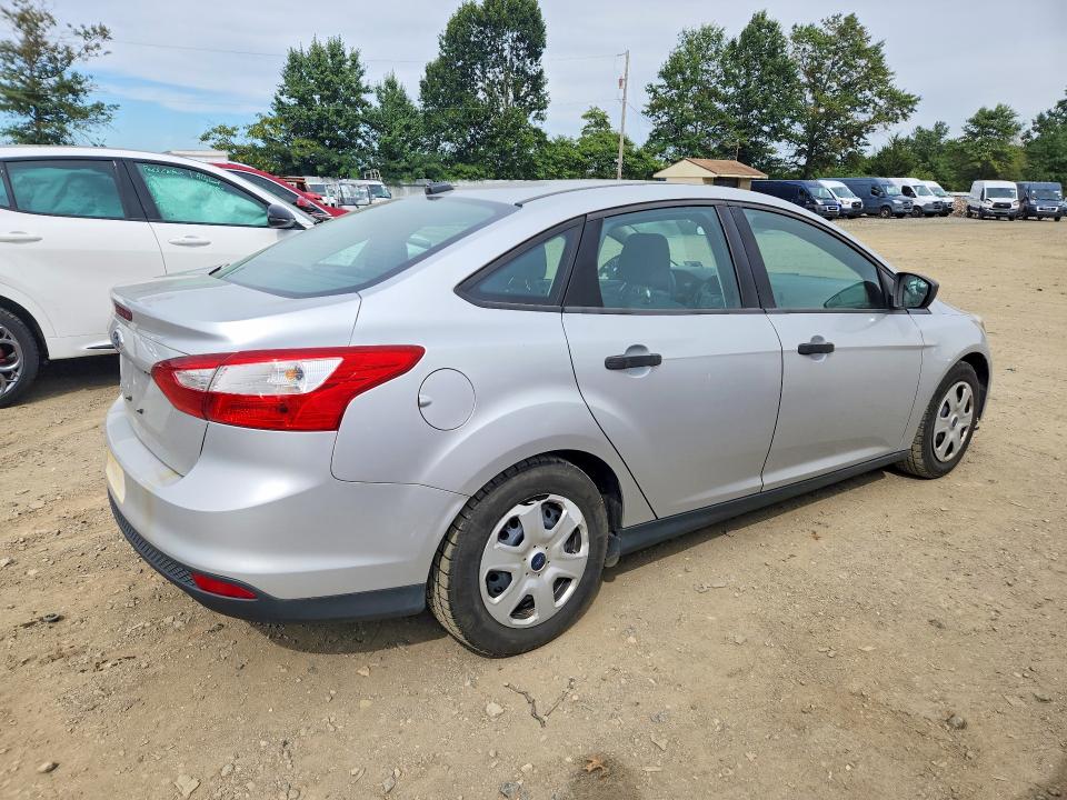 70495606 :رقم المزاد ، 1FADP3E27DL118680 vin ، 2013 Ford Focus مزاد بيع