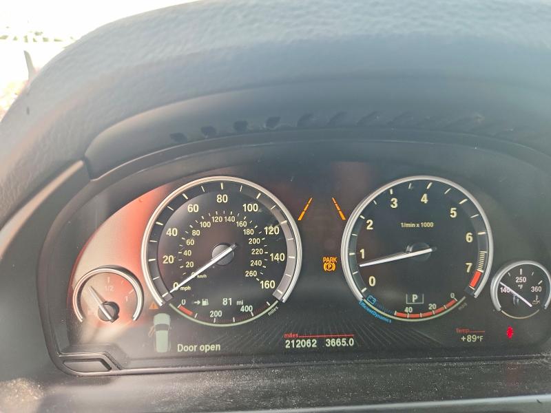 67243346 :رقم المزاد ، 5UXKR0C5XH0V67106 vin ، 2017 Bmw X5 مزاد بيع