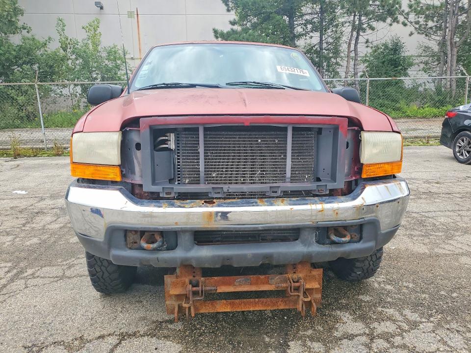 69432176 :رقم المزاد ، 1FTNX21L41EA58655 vin ، 2001 Ford F250 مزاد بيع