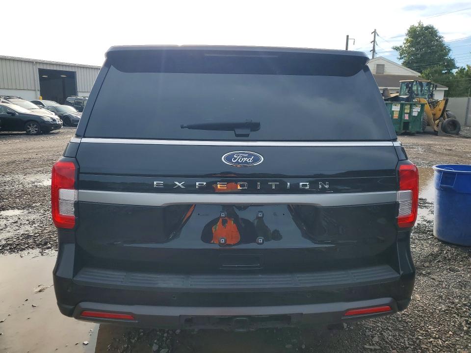 Продажа на аукционе авто 2024 Ford Expedition, vin: 1FMJU1G88REB08646, номер лота: 70354576