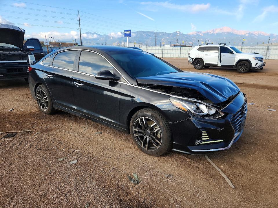 Продажа на аукционе авто 2018 Hyundai Sonata, vin: 5NPE34AF1JH660950, номер лота: 69400116
