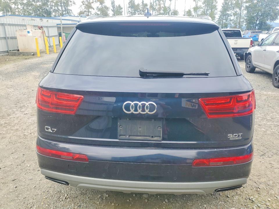 Продажа на аукционе авто 2017 Audi Q7, vin: WA1LAAF74HD019220, номер лота: 70623316