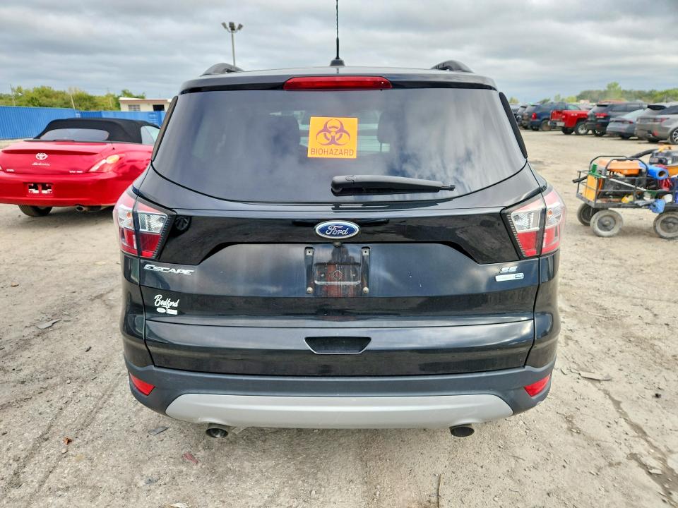 Продажа на аукционе авто 2018 Ford Escape, vin: 1FMCU9GD0JUB76082, номер лота: 69683266