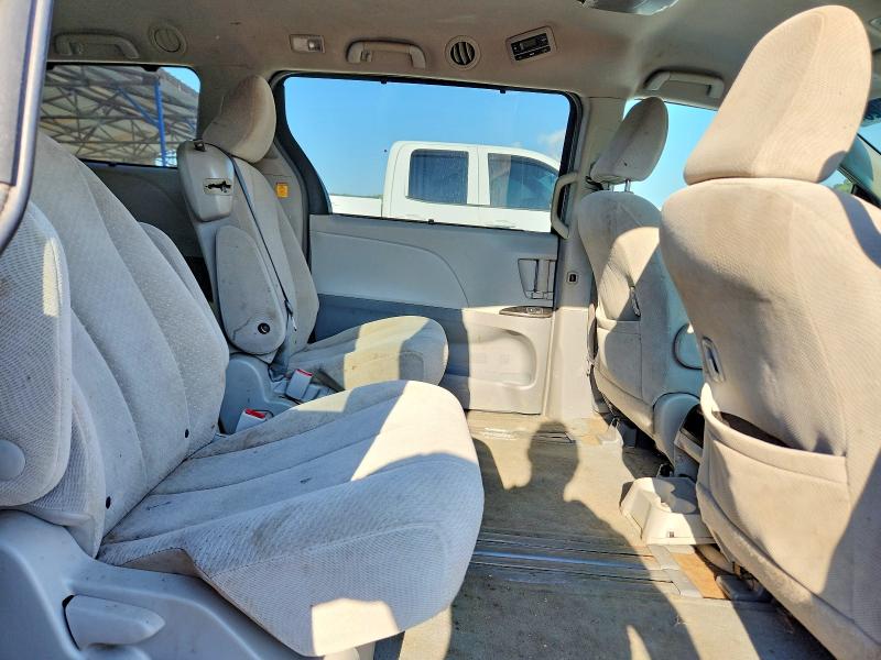 2013 Toyota Sienna მანქანა იყიდება აუქციონზე, vin: 5TDKK3DCXDS384901, აუქციონის ნომერი: 68297826