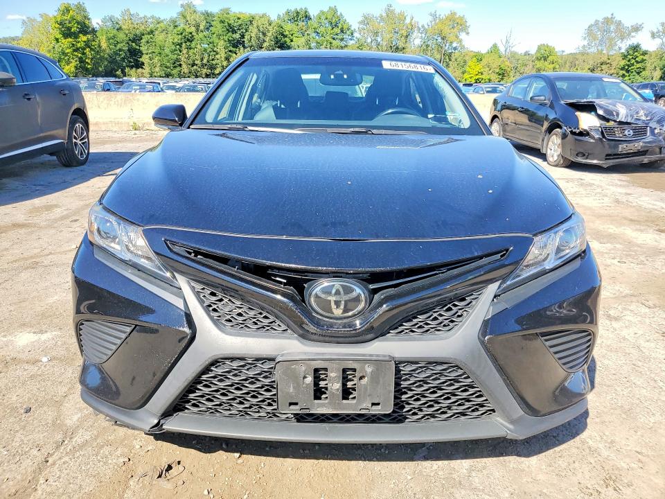 Продажа на аукционе авто 2018 Toyota Camry, vin: 4T1B11HK4JU646780, номер лота: 68156816