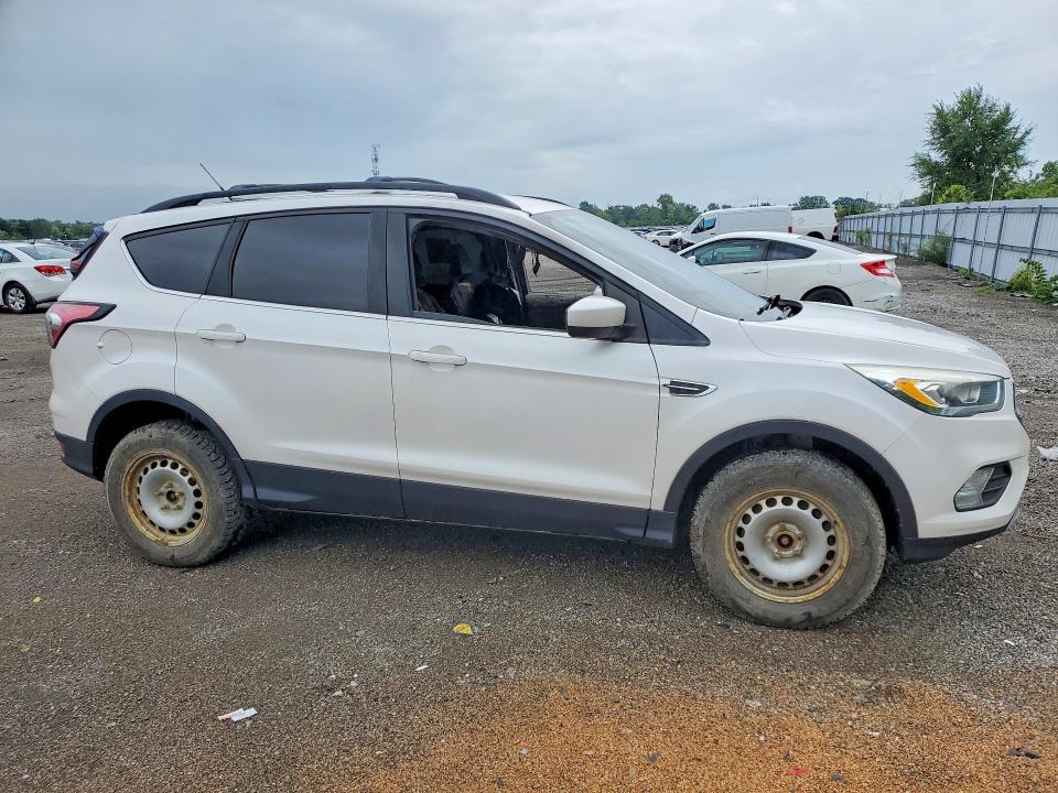67869096 :رقم المزاد ، 1FMCU9G96HUB92793 vin ، 2017 Ford Escape مزاد بيع