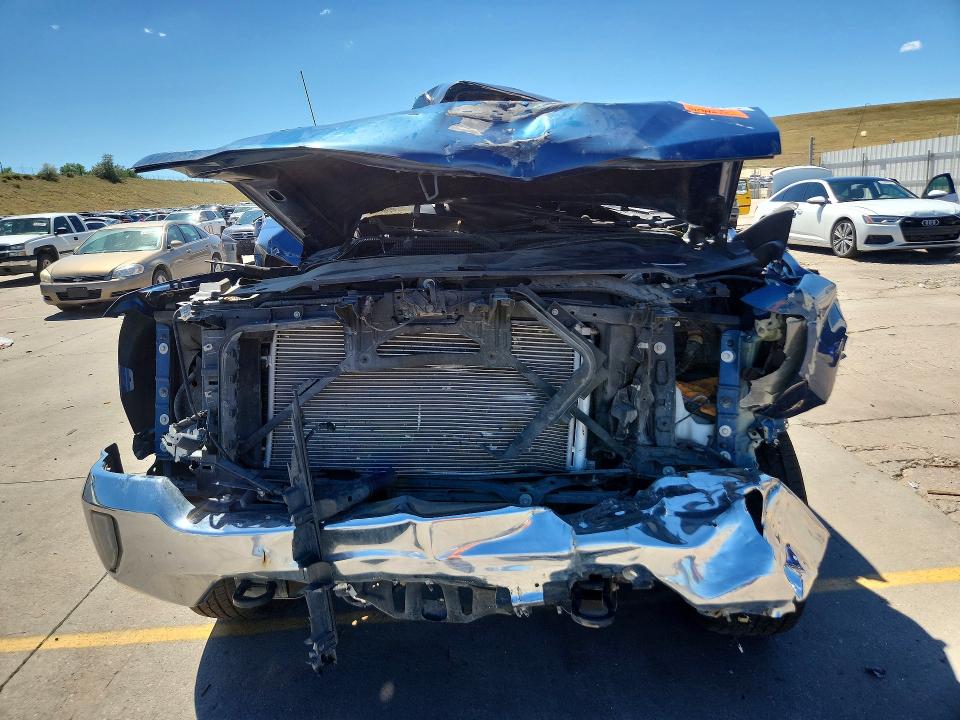 Продаж на аукціоні авто 2017 Chevrolet Silverado, vin: 3GCUKREC7HG112532, номер лоту: 66610386