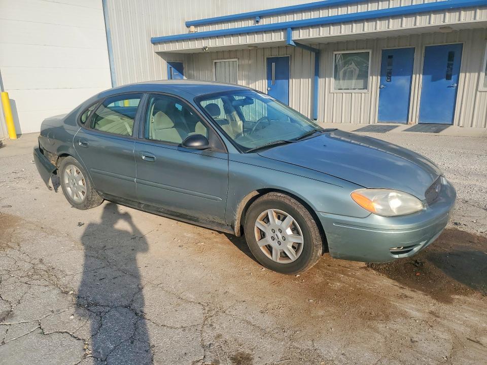 2005 Ford Taurus მანქანა იყიდება აუქციონზე, vin: 1FAFP53U35A249997, აუქციონის ნომერი: 68059066