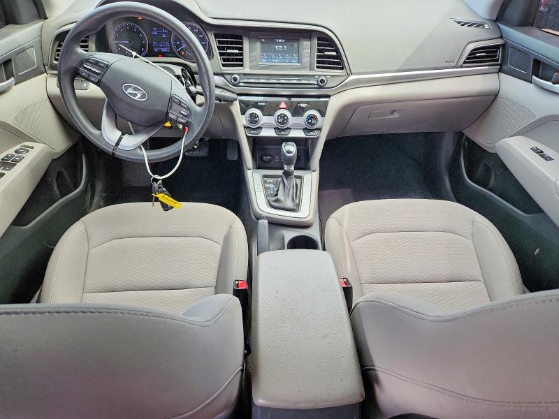 67446106 :رقم المزاد ، 5NPD74LF1KH490054 vin ، 2019 Hyundai Elantra مزاد بيع