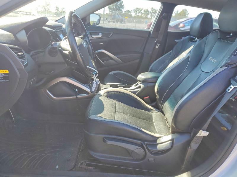 2015 Hyundai Veloster მანქანა იყიდება აუქციონზე, vin: KMHTC6AE9FU239724, აუქციონის ნომერი: 71110296