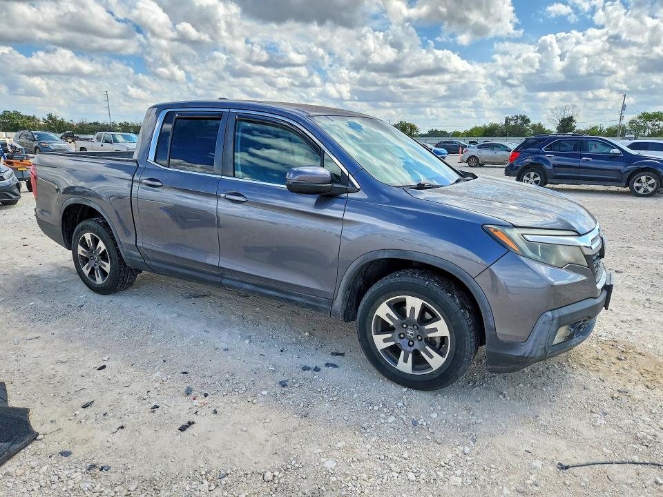 Продажа на аукционе авто 2017 Honda Ridgeline, vin: 5FPYK3F57HB033437, номер лота: 71009456