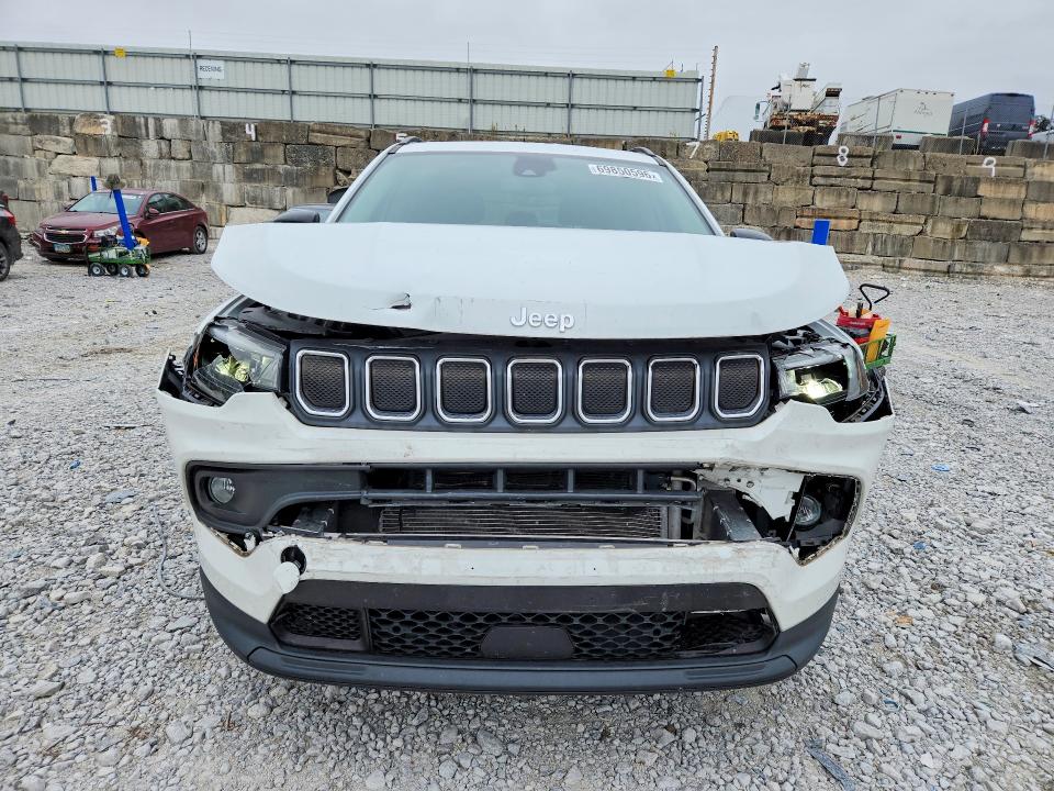 2022 Jeep Compass მანქანა იყიდება აუქციონზე, vin: 3C4NJDBB3NT222812, აუქციონის ნომერი: 69850596