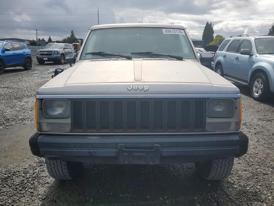 1987 Jeep Comanche მანქანა იყიდება აუქციონზე, vin: 1JTML6515HT057025, აუქციონის ნომერი: 69613176