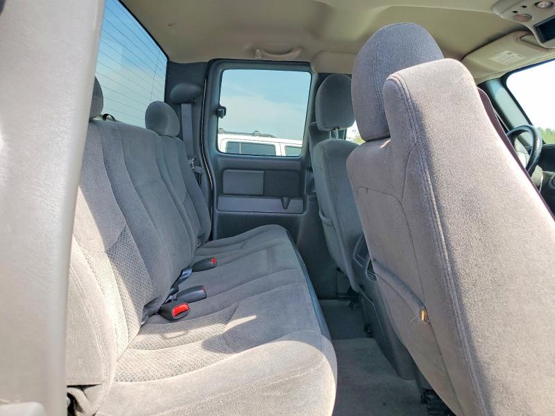2005 Chevrolet Silverado მანქანა იყიდება აუქციონზე, vin: 2GCEK19B151296409, აუქციონის ნომერი: 68670516