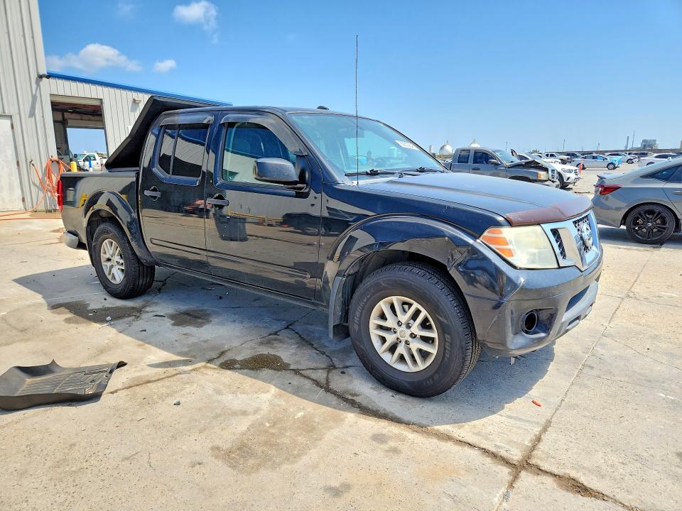 69872546 :رقم المزاد ، 1N6AD0ER4HN775963 vin ، 2017 Nissan Frontier مزاد بيع