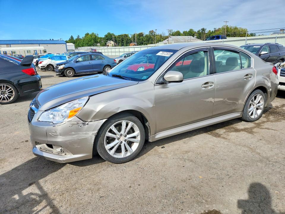 2014 Subaru Legacy მანქანა იყიდება აუქციონზე, vin: 4S3BMBC60E3036026, აუქციონის ნომერი: 70072656