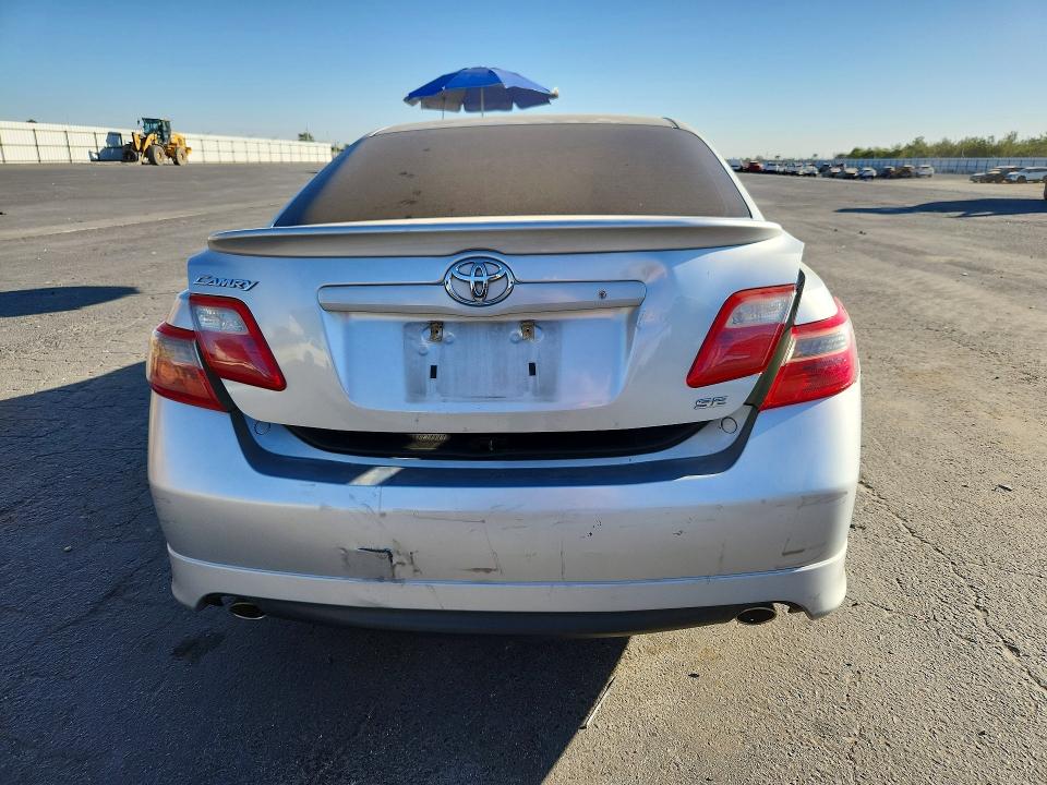 69828766 :رقم المزاد ، 4T1BK46K57U046165 vin ، 2007 Toyota Camry مزاد بيع