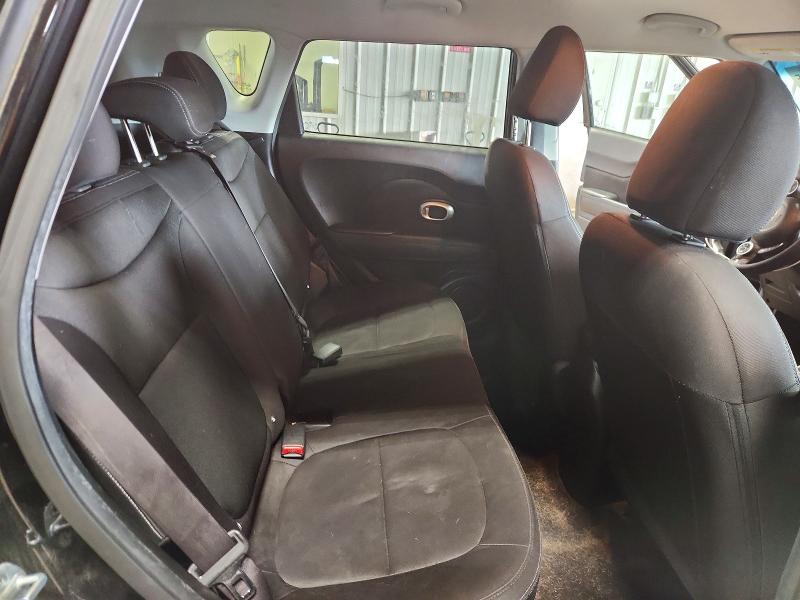 68691116 :رقم المزاد ، KNDJN2A23F7203692 vin ، 2015 Kia Soul مزاد بيع