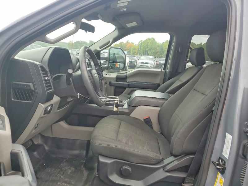 67639796 :رقم المزاد ، 1FTEW1EP6KKE43597 vin ، 2019 Ford F150 مزاد بيع