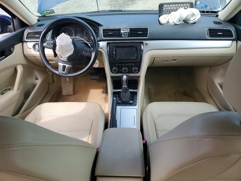 69454296 :رقم المزاد ، 1VWBP7A32CC052462 vin ، 2012 Volkswagen Passat مزاد بيع