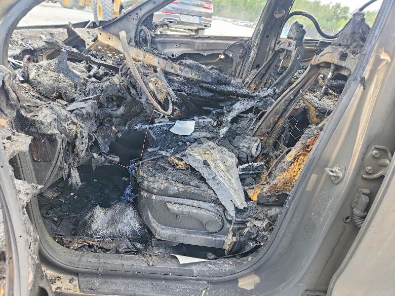 68579296 :رقم المزاد ، 5XYPG4A3XJG404641 vin ، 2018 Kia Sorento مزاد بيع