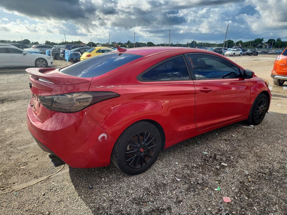 2013 Hyundai Elantra Coupe მანქანა იყიდება აუქციონზე, vin: KMHDH6AE3DU018879, აუქციონის ნომერი: 70335986