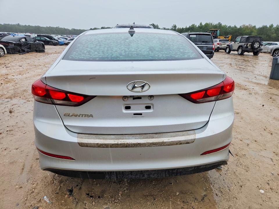68717846 :رقم المزاد ، KMHD84LF3HU102894 vin ، 2017 Hyundai Elantra مزاد بيع