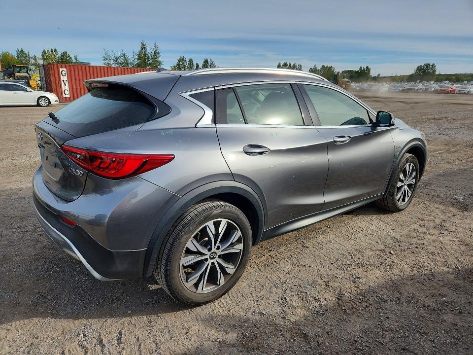 2017 Infiniti Qx30 მანქანა იყიდება აუქციონზე, vin: SJKCH5CR4HA017870, აუქციონის ნომერი: 69612756