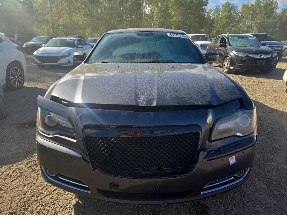 Продажа на аукционе авто 2014 Chrysler 300, vin: 2C3CCABG6EH364998, номер лота: 69145776