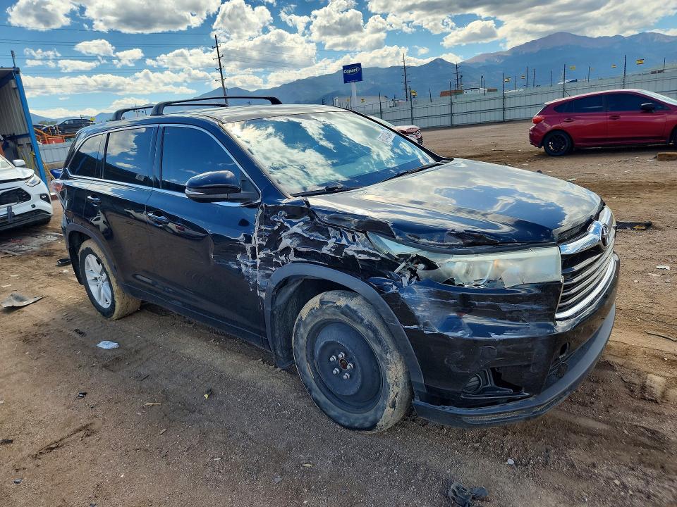 65446346 :رقم المزاد ، 5TDBKRFH1GS240220 vin ، 2016 Toyota Highlander مزاد بيع