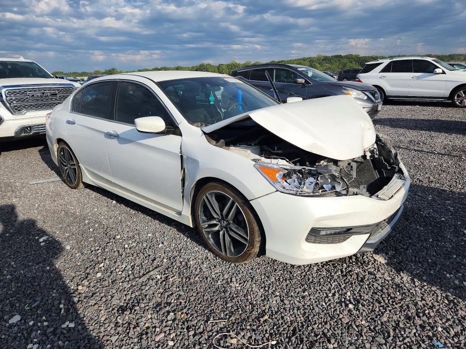 Продажа на аукционе авто 2016 Honda Accord, vin: 1HGCR2F68GA017922, номер лота: 67815676