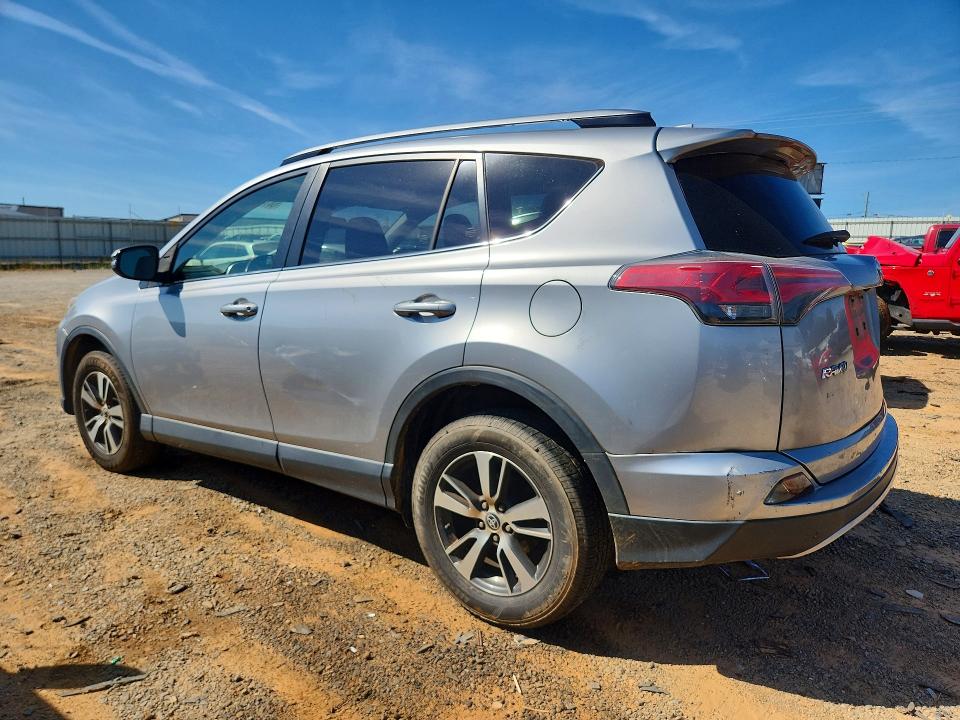 68158376 :رقم المزاد ، JTMRFREVXJJ202158 vin ، 2018 Toyota Rav4 مزاد بيع