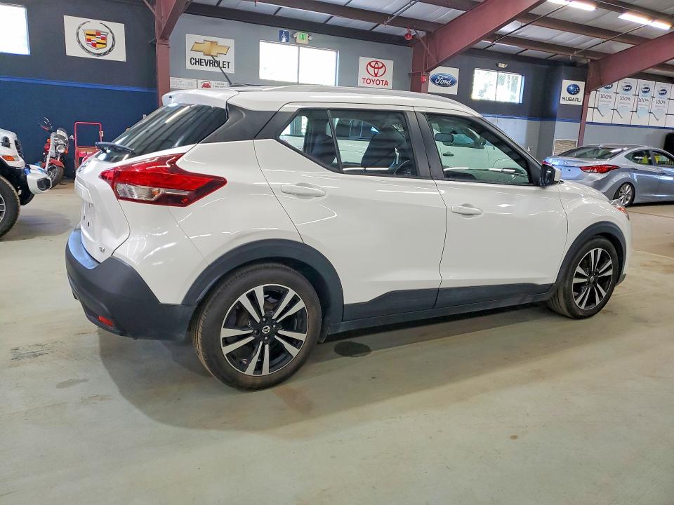 Auction sale of the 2019 Nissan Kicks, vin: 3N1CP5CU2KL477543        , lot number: 69068096