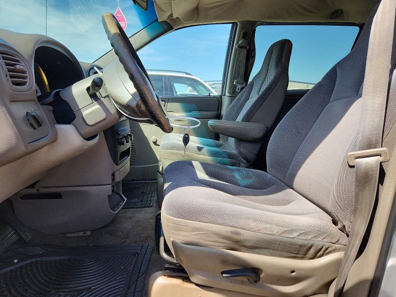 Продаж на аукціоні авто 2001 Chrysler Voyager, vin: 1C4GJ25B81B147237, номер лоту: 68598416