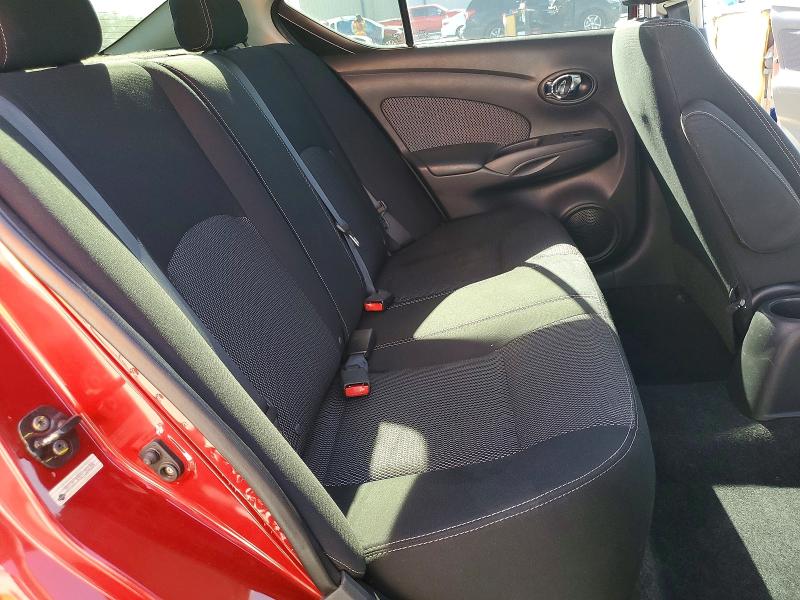 67458806 :رقم المزاد ، 3N1CN7AP2FL844364 vin ، 2015 Nissan Versa مزاد بيع