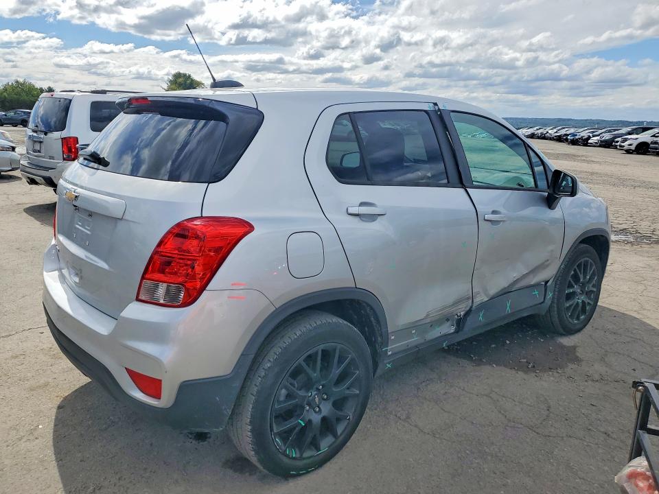 Продажа на аукционе авто 2020 Chevrolet Trax, vin: 3GNCJNSBXLL112874, номер лота: 69584326