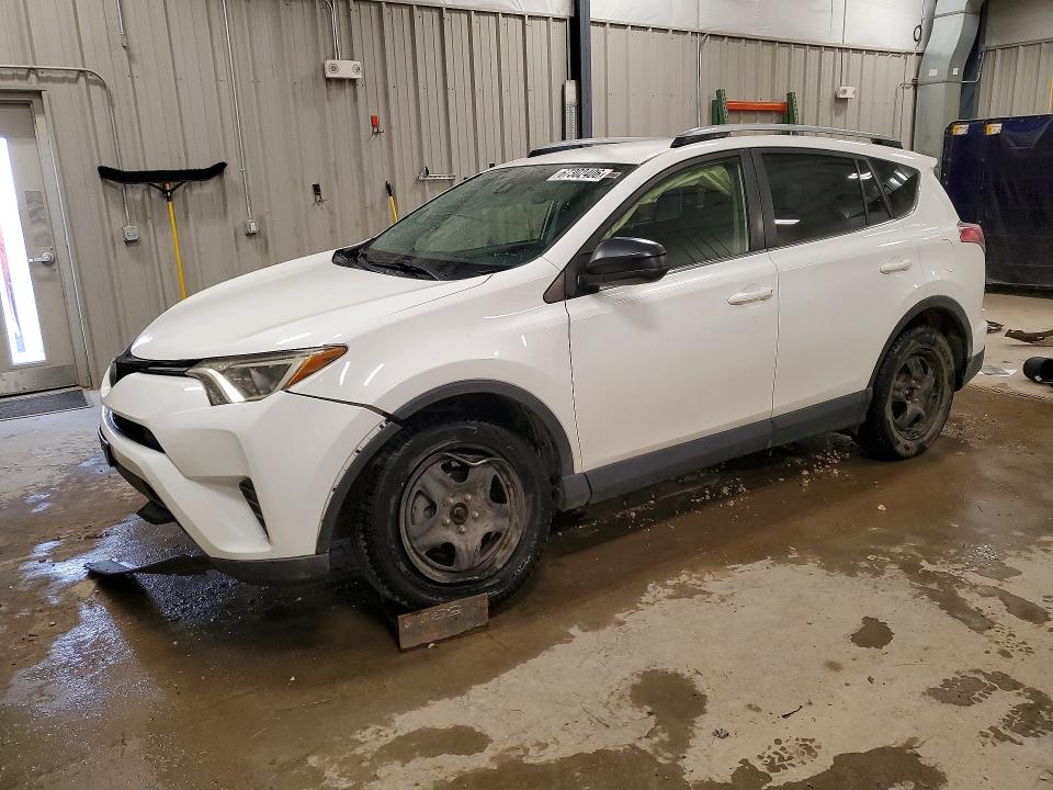 Продажа на аукционе авто 2018 Toyota Rav4, vin: JTMBFREV8JJ741296, номер лота: 67302406