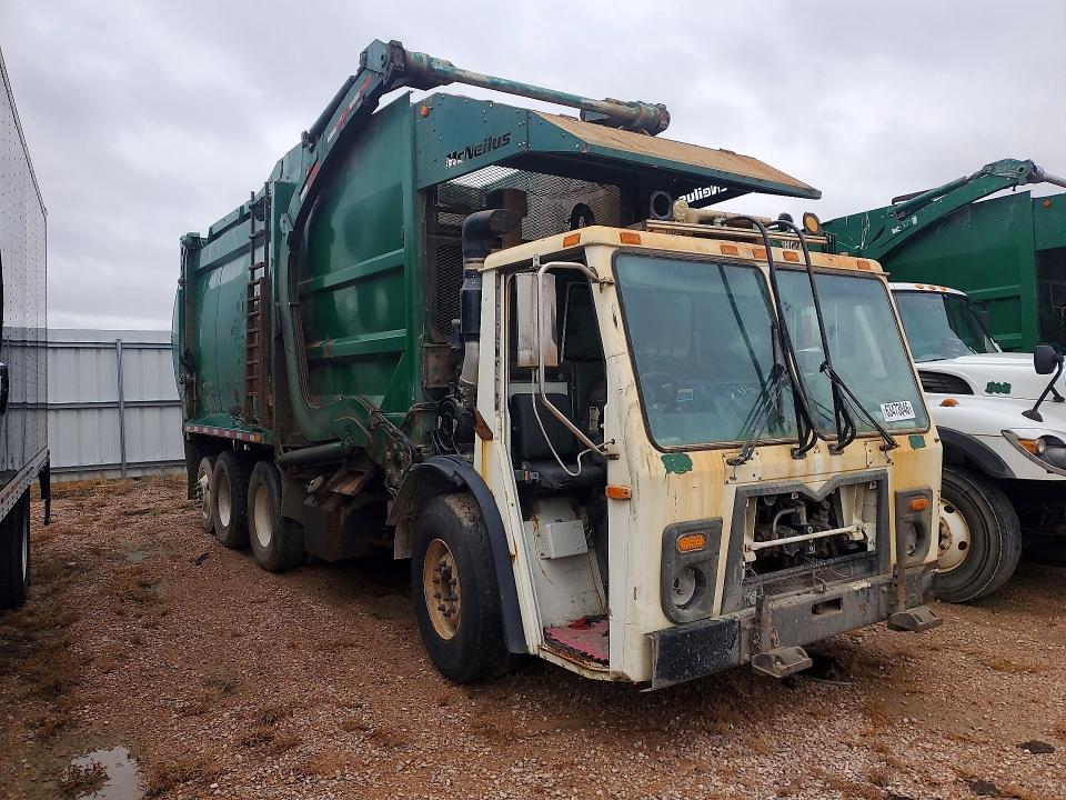 Продаж на аукціоні авто 2014 Mack Leu613, vin: 1M2AU02C8EM008777, номер лоту: 63473046