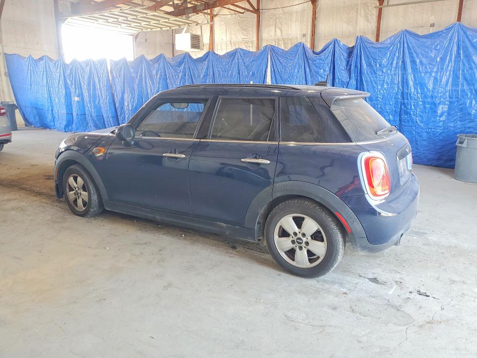 67342386 :رقم المزاد ، WMWXU1C52H2D58040 vin ، 2017 Mini Cooper مزاد بيع