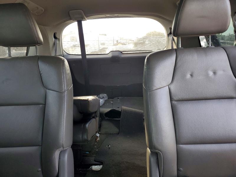 68251326 :رقم المزاد ، 5FNRL5H91FB031377 vin ، 2015 Honda Odyssey مزاد بيع